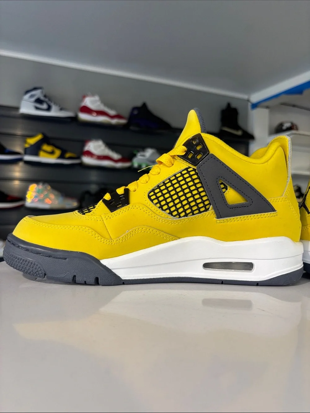 Air Jordan 4 Retro GS Mens Size 6.5